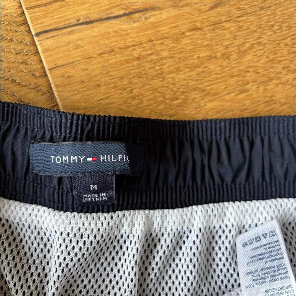 Tommy Hilfiger swim trunks medium